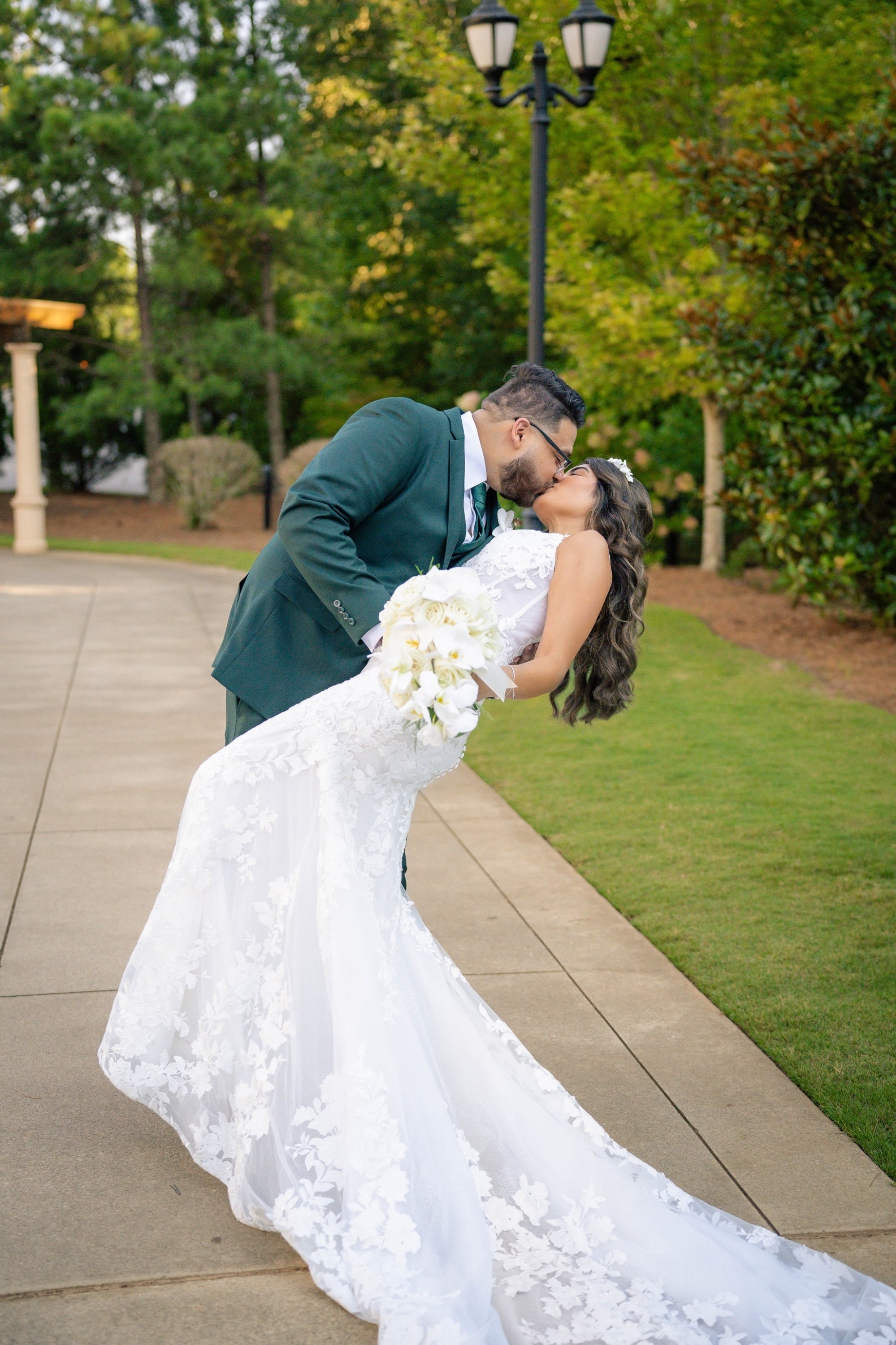 carousel-hero-element image-1